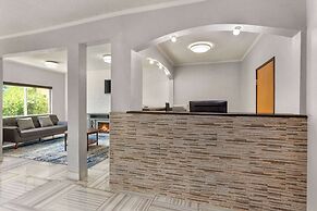 Days Inn by Wyndham Kansas City International Airport