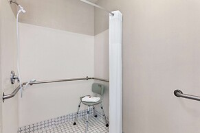 Days Inn by Wyndham Kansas City International Airport