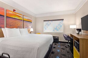 Days Inn by Wyndham Kansas City International Airport