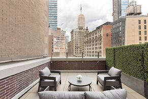 Broadway Plaza Hotel