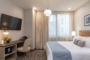 Broadway Plaza Hotel