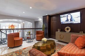 Broadway Plaza Hotel