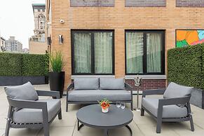 Broadway Plaza Hotel