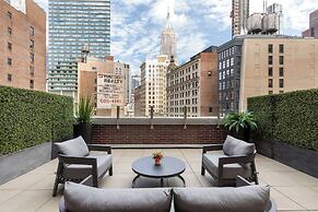 Broadway Plaza Hotel