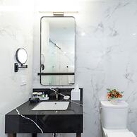 Broadway Plaza Hotel