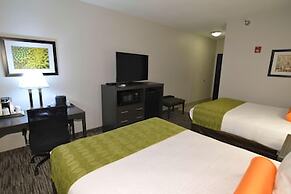 Garner Hotel Liberal North