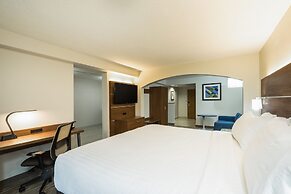 Holiday Inn Express Hotel & Suites Louisville East by IHG