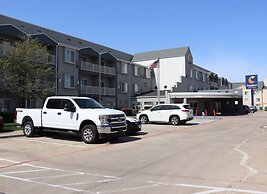 Comfort Suites DFW Airport