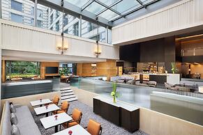 Grand Hyatt Mumbai Hotel and Serviced Apartments