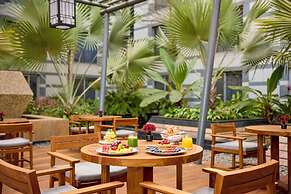 Grand Hyatt Mumbai Hotel and Serviced Apartments