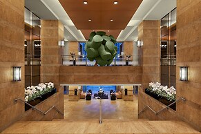 Grand Hyatt Mumbai Hotel and Serviced Apartments