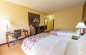 Red Roof Inn & Suites Indianapolis Airport