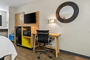 Days Inn by Wyndham Simpsonville