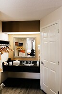 Quality Inn Johnson City I-26 exit 17