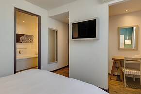 Protea Hotel by Marriott Cape Town Sea Point