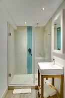 Protea Hotel by Marriott Cape Town Sea Point