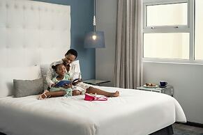 Protea Hotel by Marriott Cape Town Sea Point