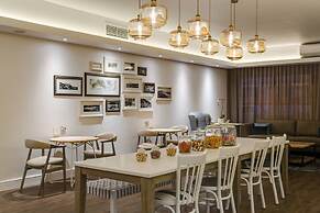 Protea Hotel by Marriott Cape Town Sea Point