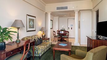 The Edward Hotel