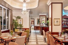 The Edward Hotel