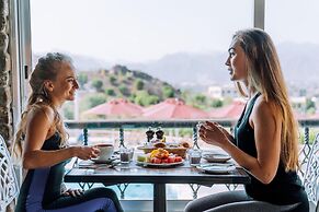JA Hatta Fort Hotel
