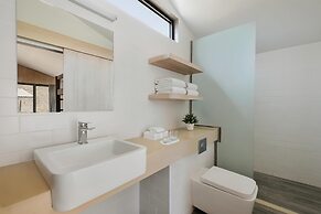 JA Hatta Fort Hotel