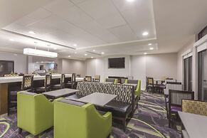 La Quinta Inn & Suites by Wyndham Columbus North