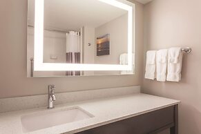 La Quinta Inn & Suites by Wyndham Columbus North