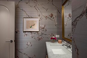 JW Marriott Essex House New York
