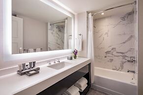JW Marriott Essex House New York