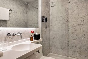 The Chemists’ Club Hotel