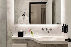 The Chemists’ Club Hotel