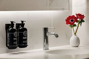 The Chemists’ Club Hotel