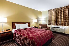 Econo Lodge Inn And Suites Dickson