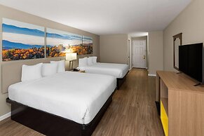 Days Inn by Wyndham Mountain Home