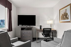 Days Inn by Wyndham Steinbach