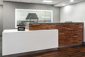 Hampton Inn Ft. Lauderdale-Commercial Blvd.