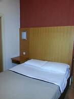 Berkeley Court Hotel