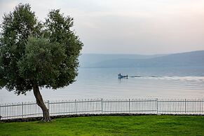 Ein Gev Holiday Resort