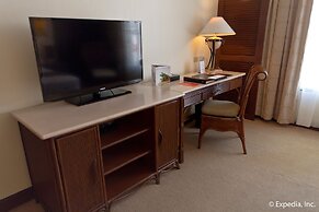 Waterfront Airport Hotel & Casino