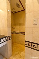 Waterfront Airport Hotel & Casino