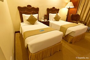 Waterfront Airport Hotel & Casino