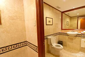 Waterfront Airport Hotel & Casino