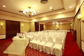 Waterfront Airport Hotel & Casino