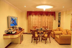 Lords Plaza, Surat