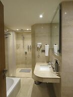 Lords Plaza, Surat