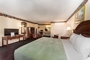 Ozarka Lodge