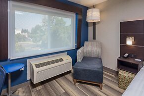 Holiday Inn Express Sunnyvale - Silicon Valley by IHG