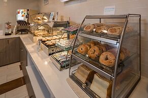 Holiday Inn Express Sunnyvale - Silicon Valley by IHG