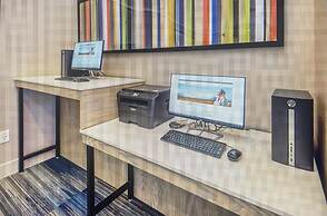 Holiday Inn Express Sunnyvale - Silicon Valley by IHG